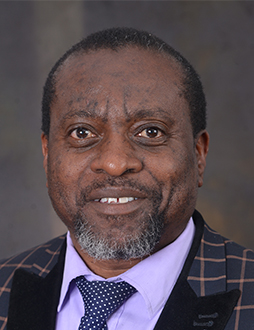 Mr. M Tsinakwadi