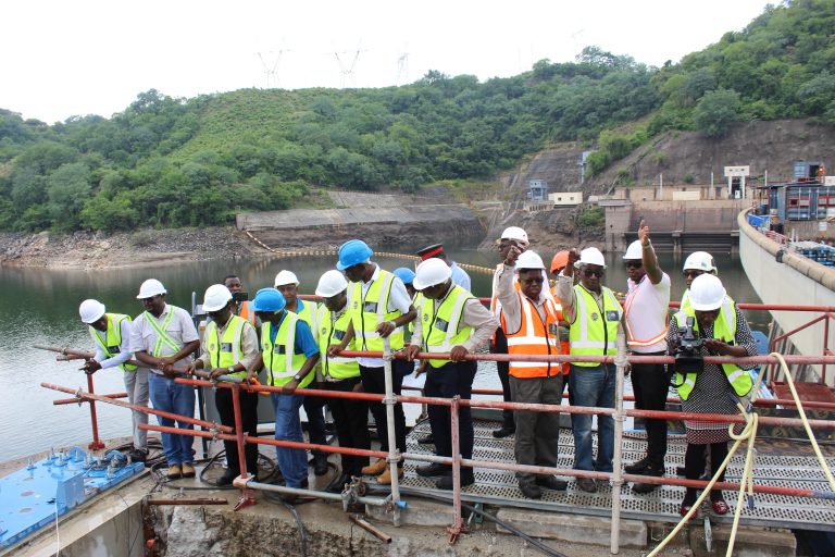 Ministerial Tour of the Kariba Dam